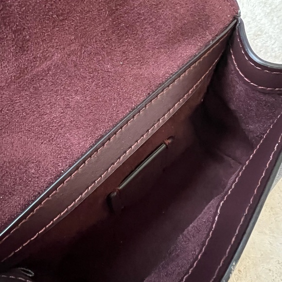 Coach Black Crossbody Bag with Gold Details - Picture 4 of 4